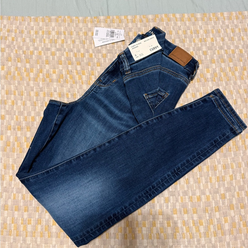American Eagle Outfitters Curvy Hi-Rise Jeggings in Deep Blue